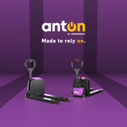 รถลากพาเลทไฟฟ้า AntOn by Jungheinrich 1.5 ตัน 68x1150 มม แบตลิเธียมไอออน